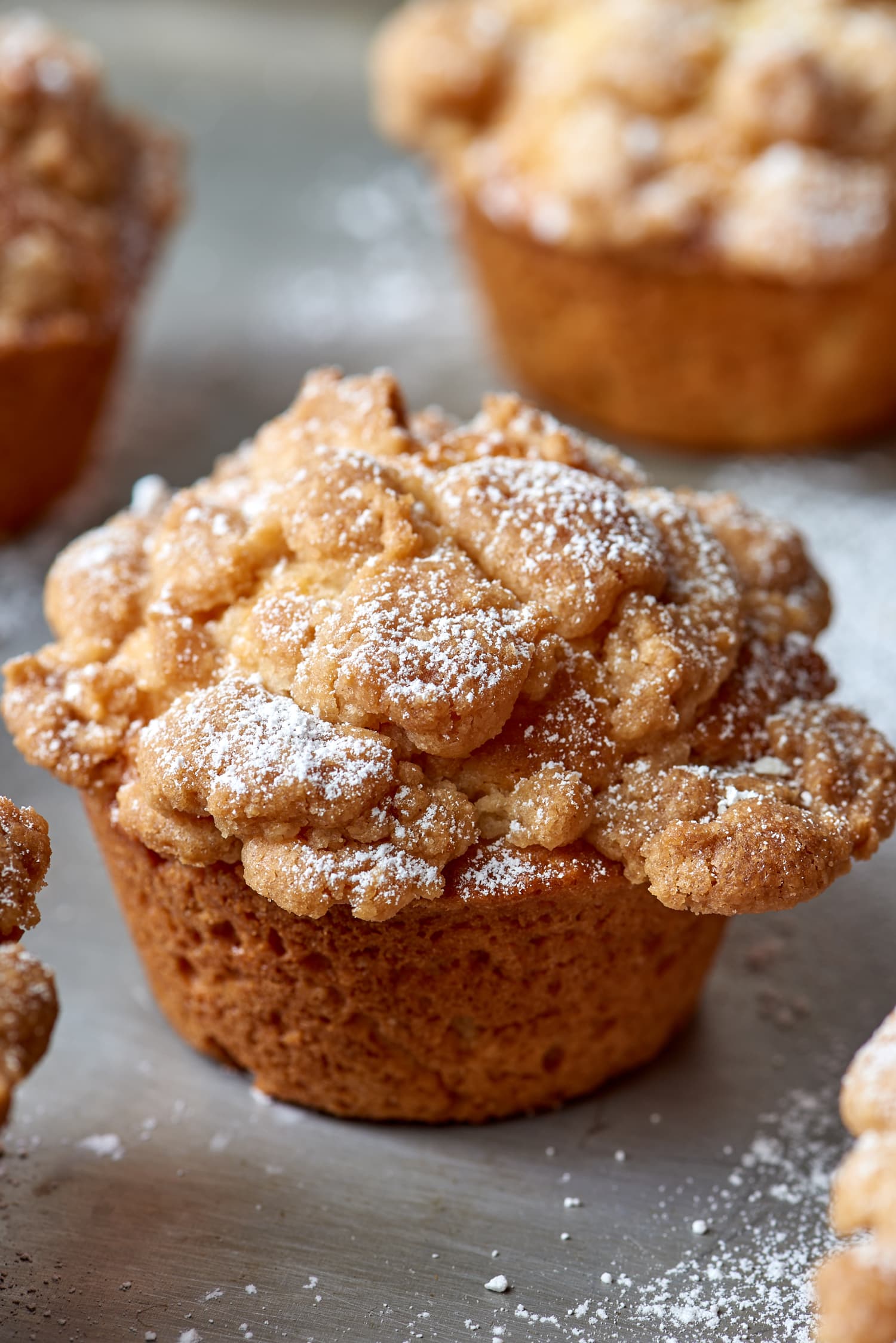 How To Make BakeryStyle Crumb Muffins Kitchn
