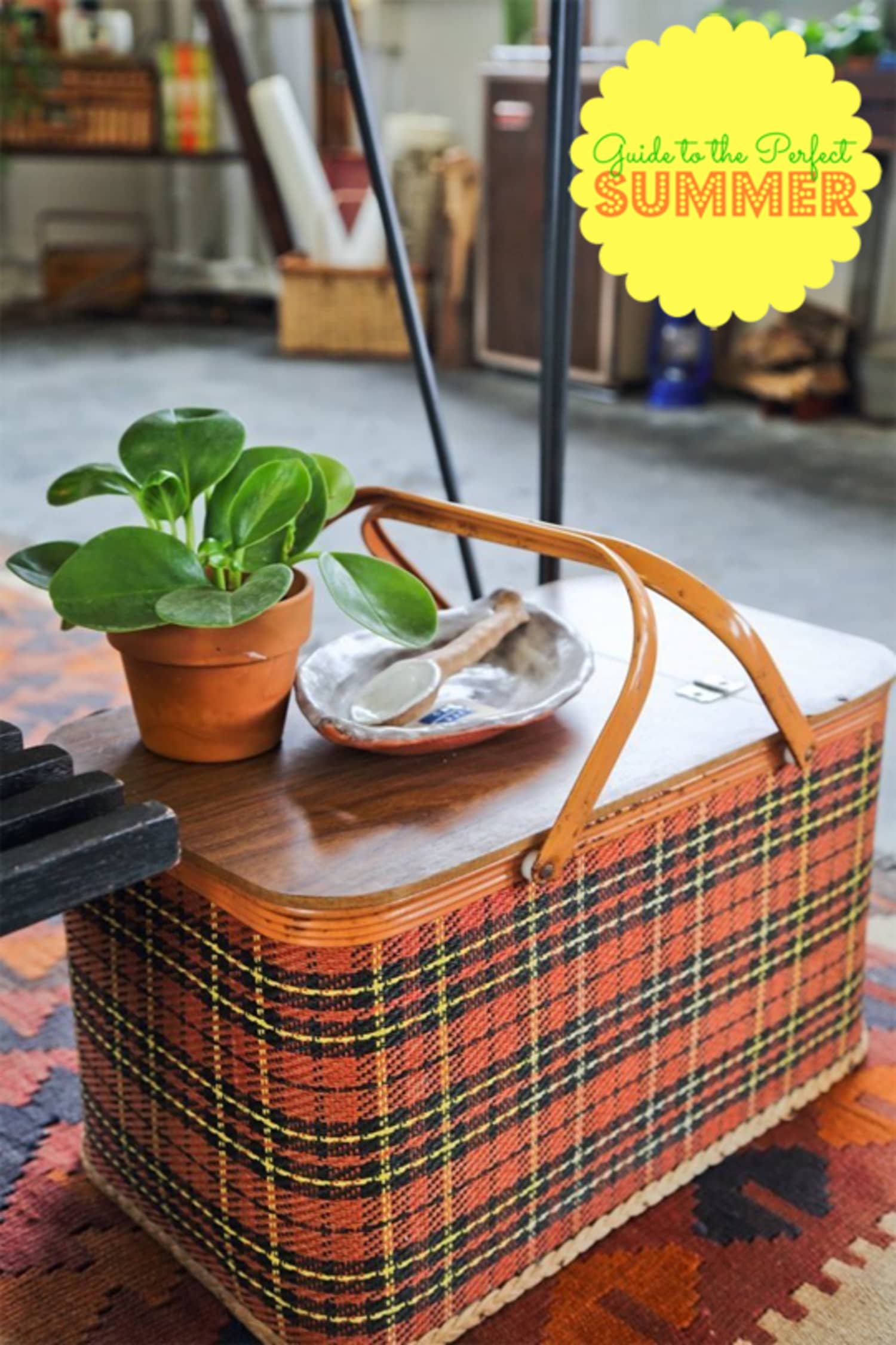 Garage Sale Secrets: How to Price & Display Your Stuff to Sell