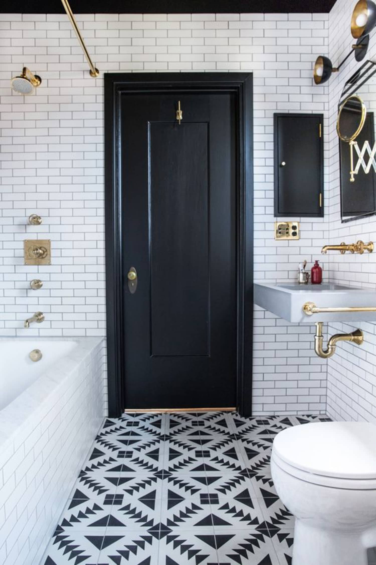 Black and White and Gold in the Bathroom | Apartment Therapy