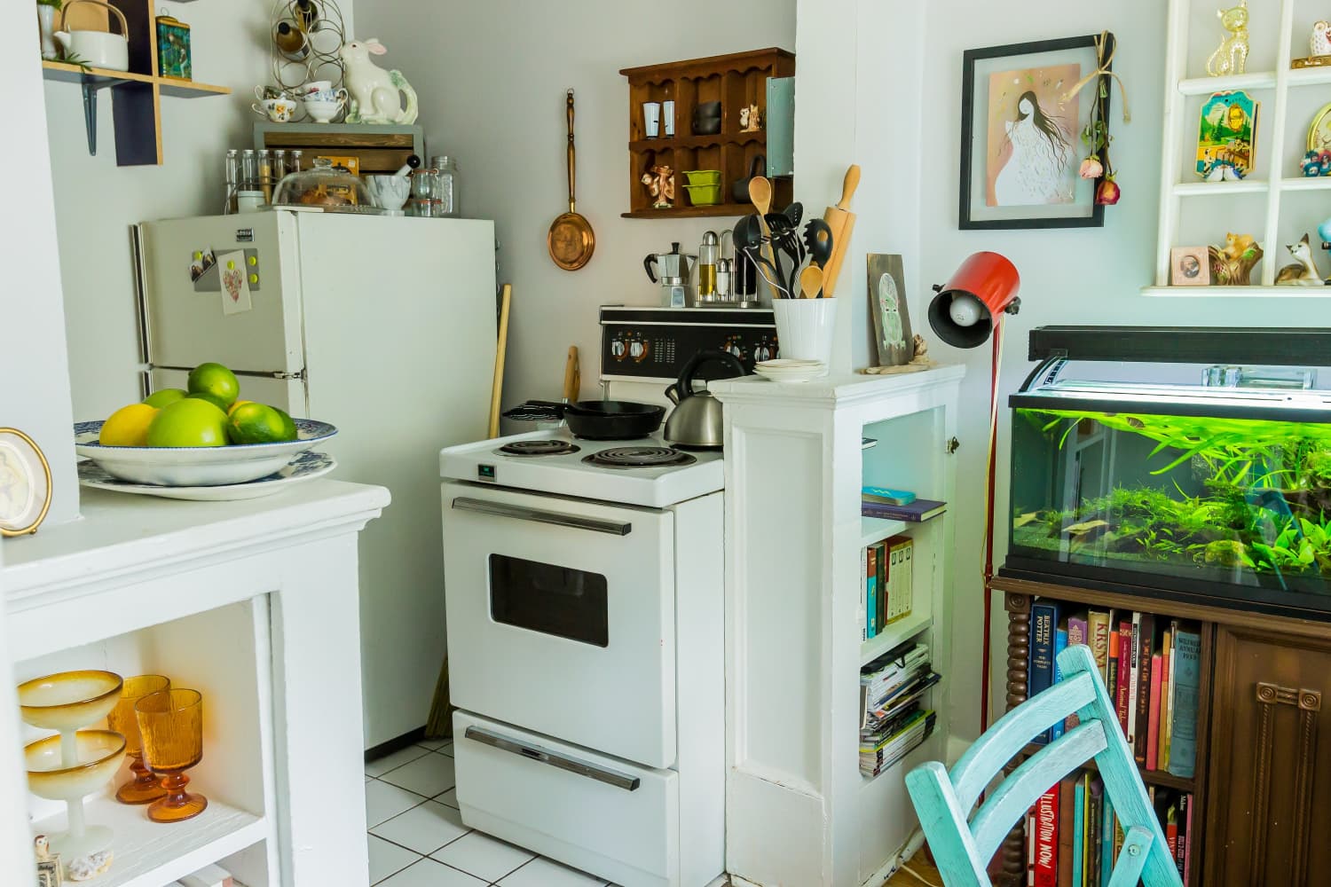 Best Ways To Make Small Spaces Look Bigger Apartment Therapy