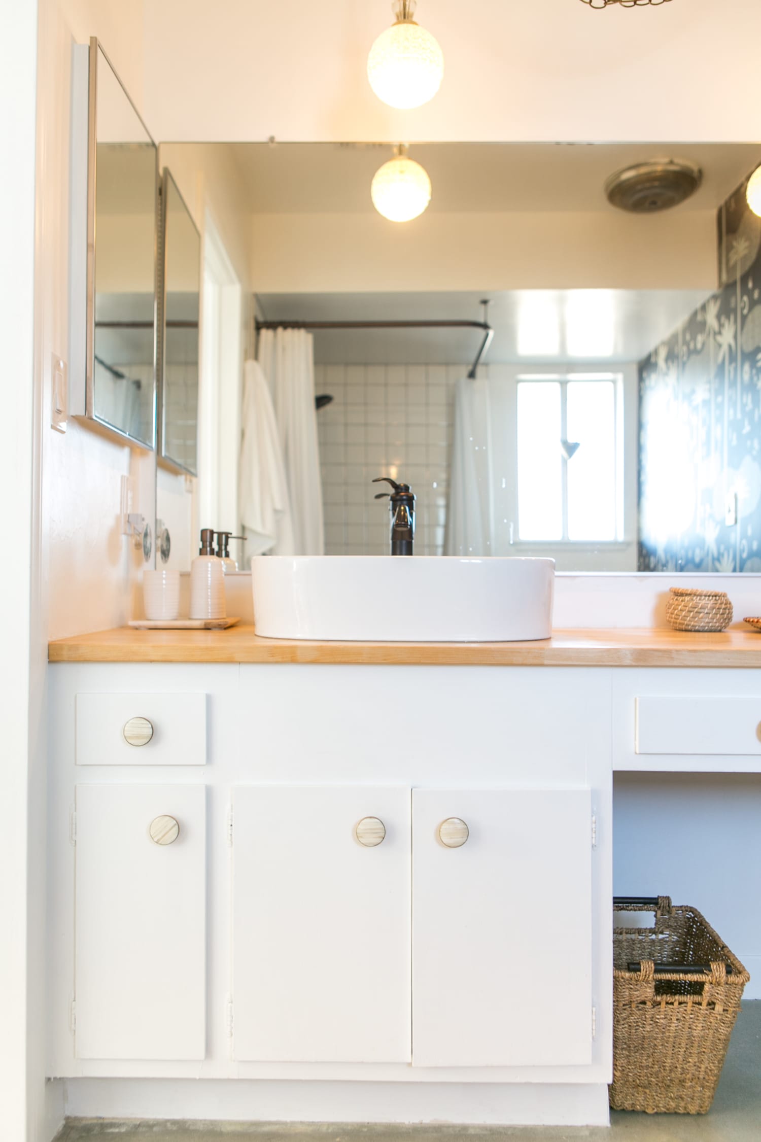 Bathroom Vanity Storage Here Are Some Of The Easiest Bathroom Storage