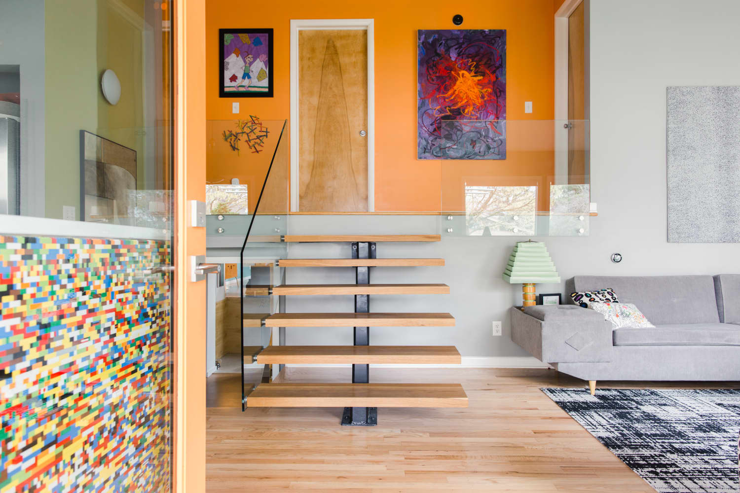 A Cheery Mid-Century Modern House Is Bursting With Color Inspiration | Apartment Therapy