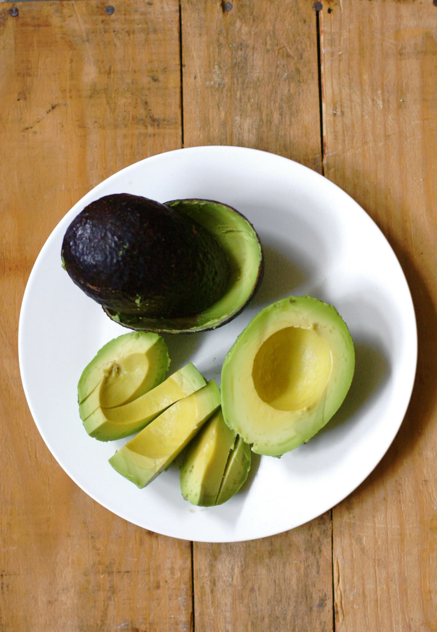 how-to-slice-an-avocado-kitchn
