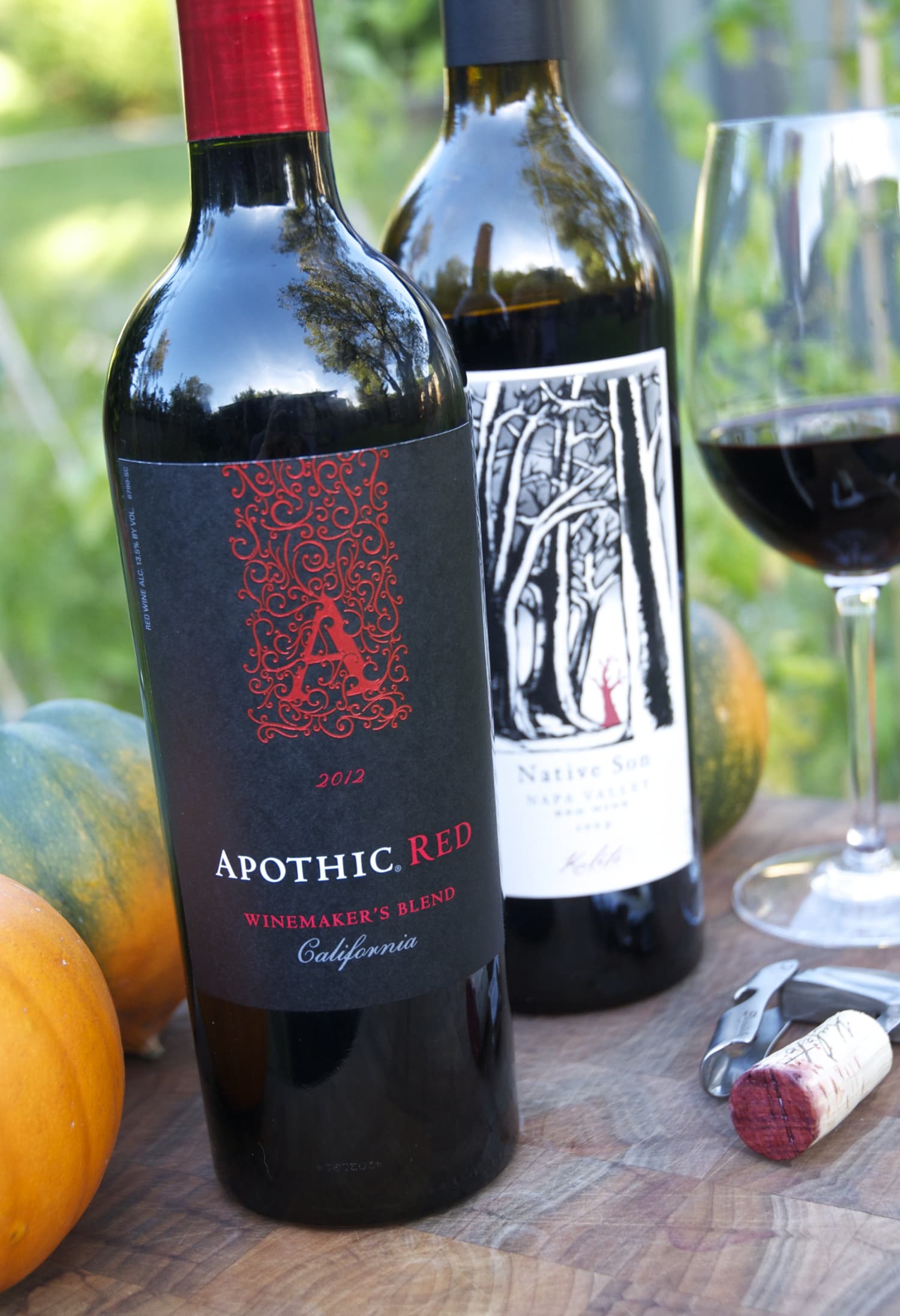 8 Dark Red Wines from Trader Joe’s for Your Halloween Party Kitchn