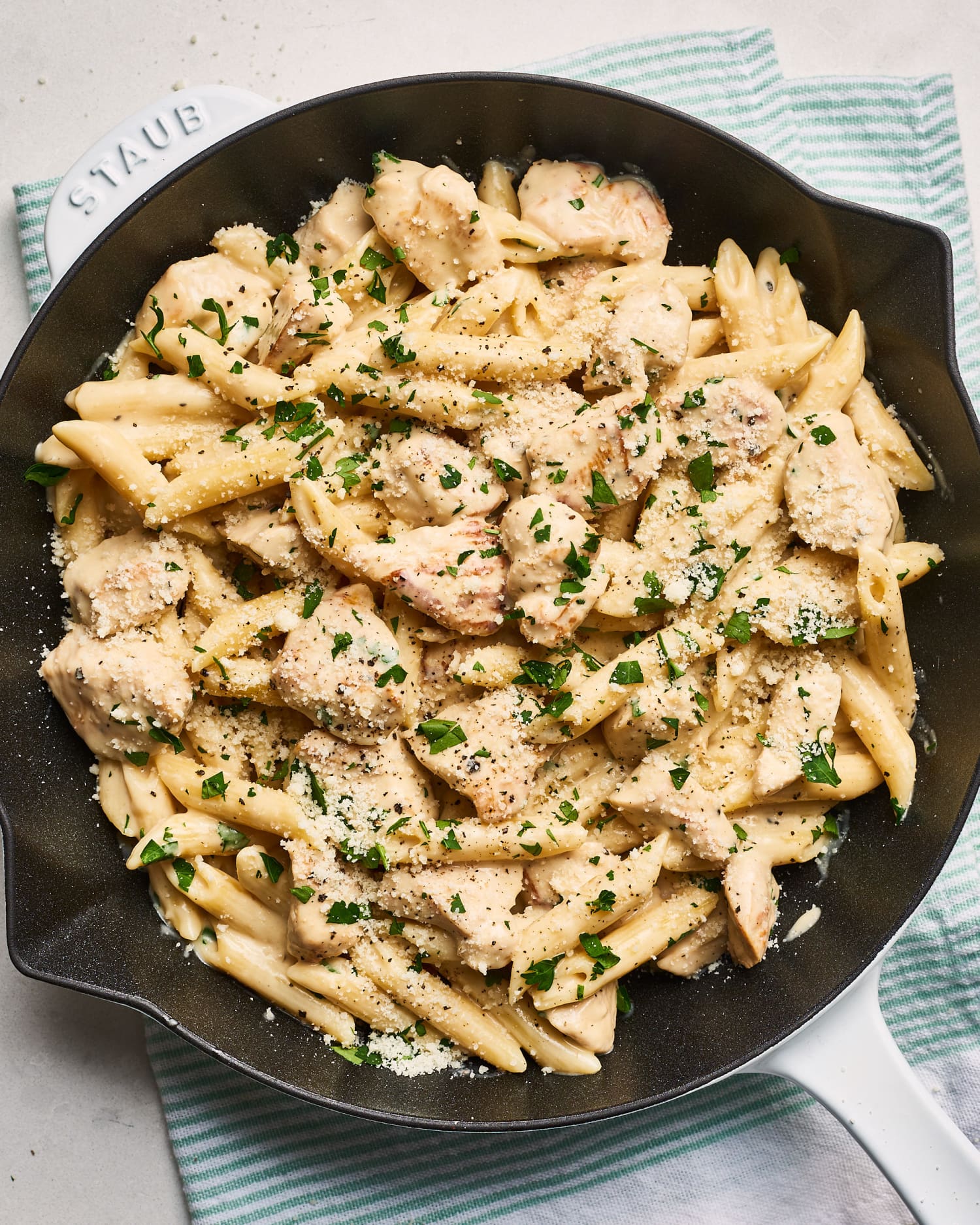 Recipe OneSkillet Chicken Alfredo Pasta Kitchn