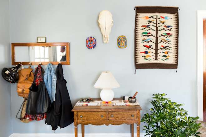 8 Stylish Mirrors That Double as Extra Storage