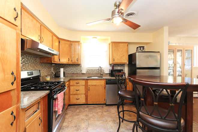 Before & After: Taraji P. Henson Surprises Stepmom with a Brand-New Kitchen
