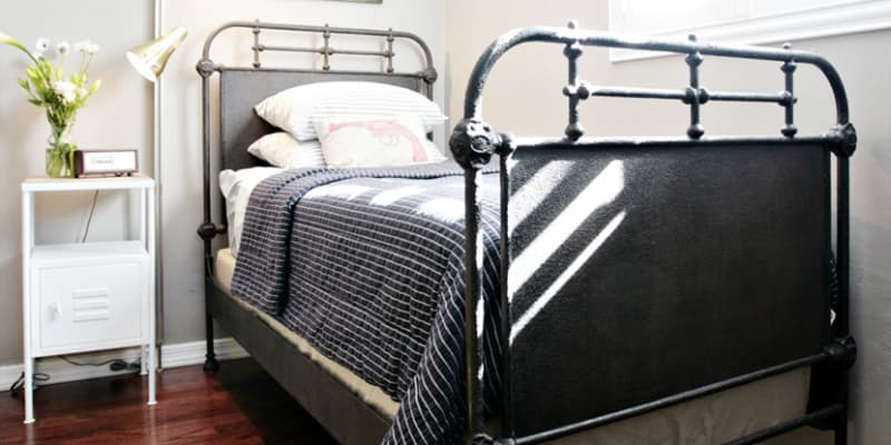 Get The Look Iron Bed Apartment Therapy