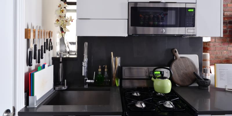 16 Best Tiny Kitchen Appliances for Small Spaces 2021