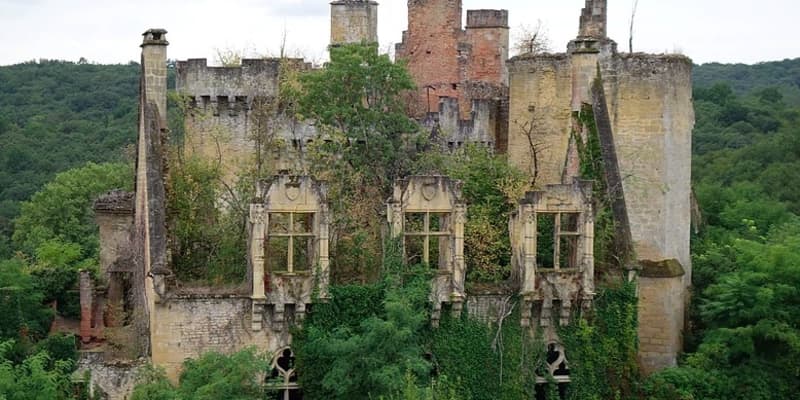 This Site Lets You Adopt A French Chateau In Ruins Kickstarter