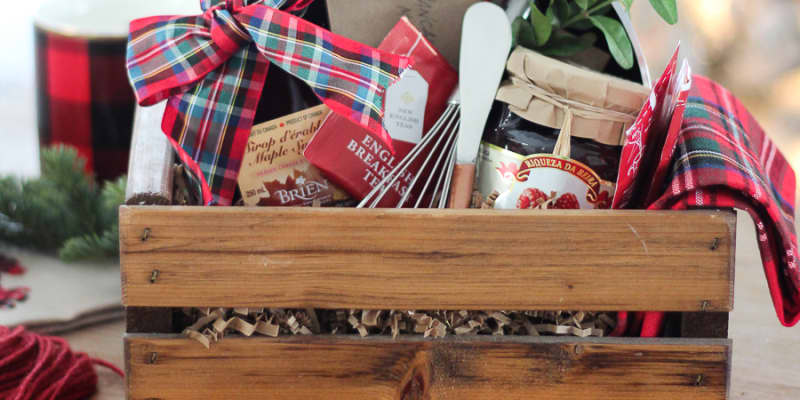 How To Make The Perfect Gift Basket