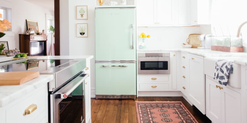 The Best Retro Microwave for a Vintage Kitchen - Retro Housewife Goes Green