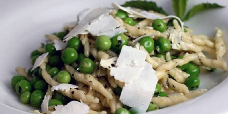 Recipe Pasta With Mint Pesto Peas And Ricotta Salata Kitchn