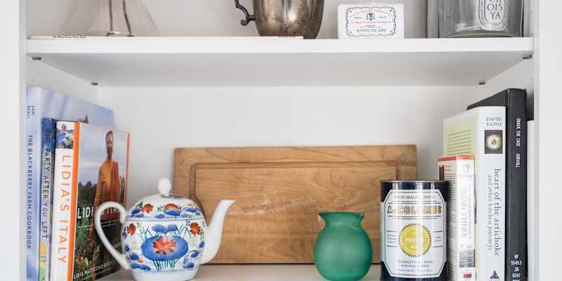 Ways to Organize and Store Cookbooks at Home | Kitchn