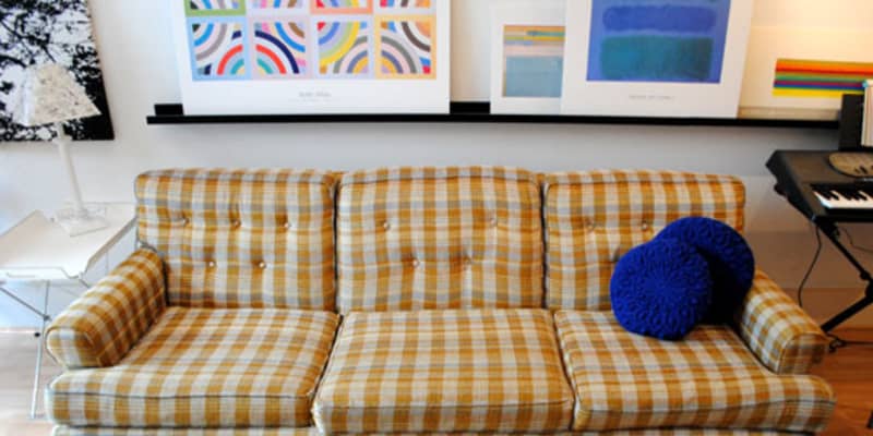Old on sale plaid couch