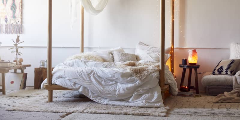 Bed canopy hotsell urban outfitters