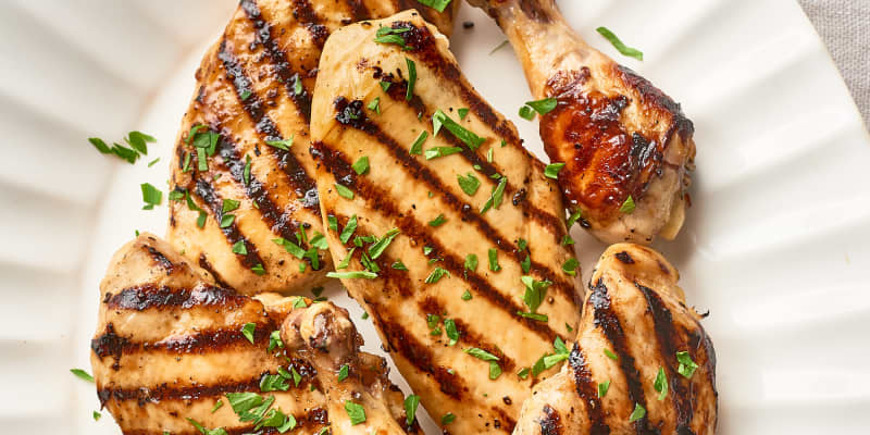 Tips for grilling on sale chicken
