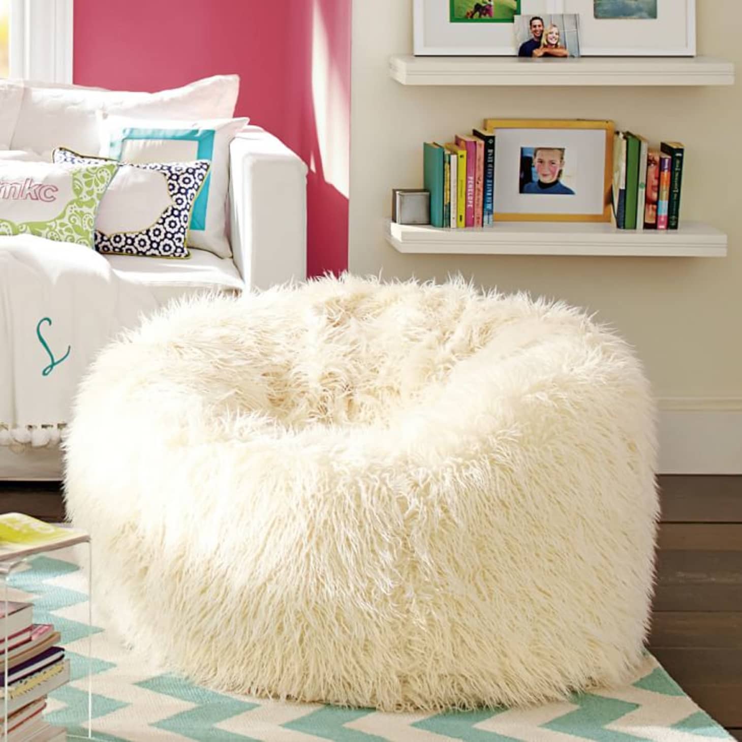Believe It Or Not 10 Surprisingly Stylish Beanbag Chairs