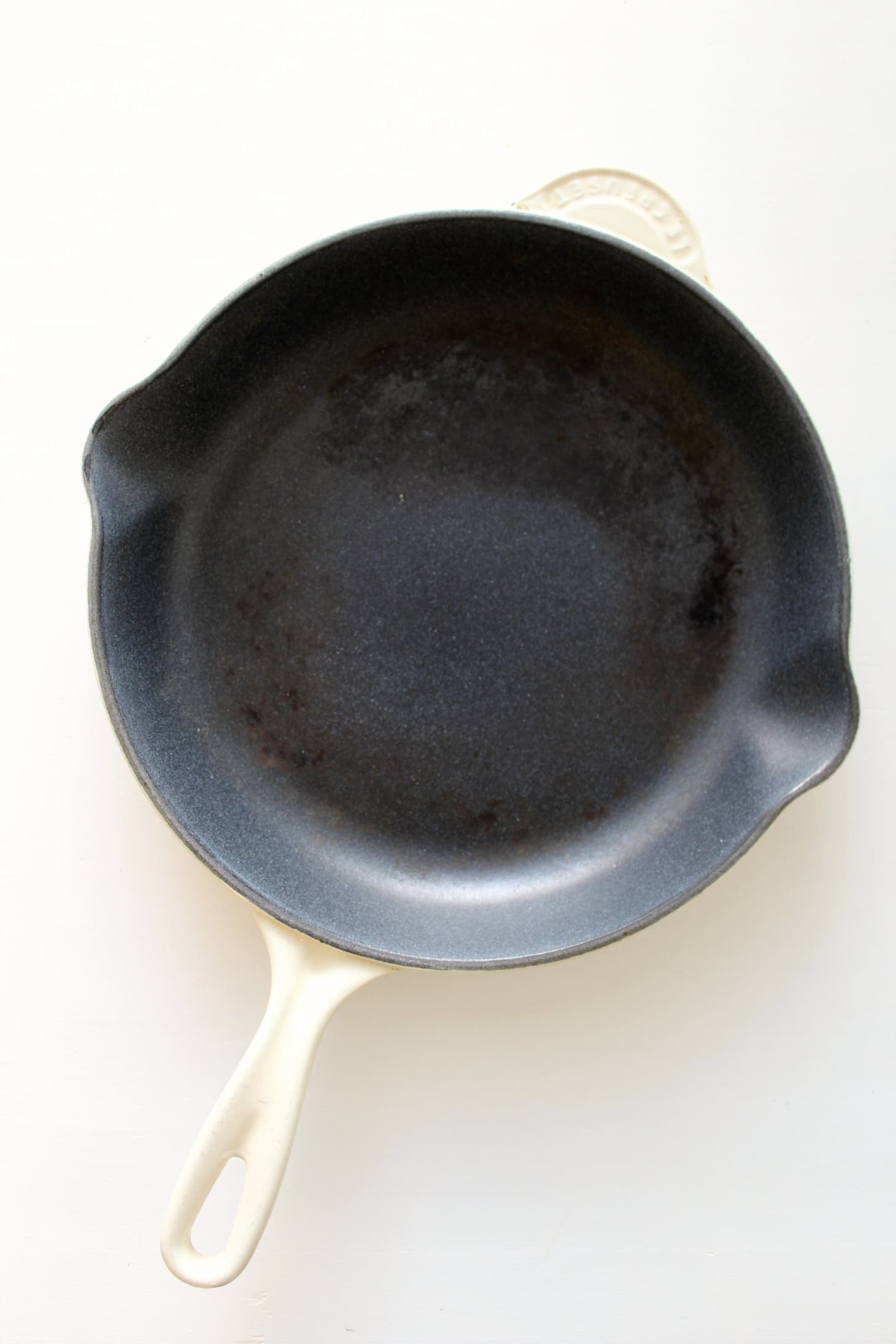 How To Clean & Season Cast Iron Skillets for Food