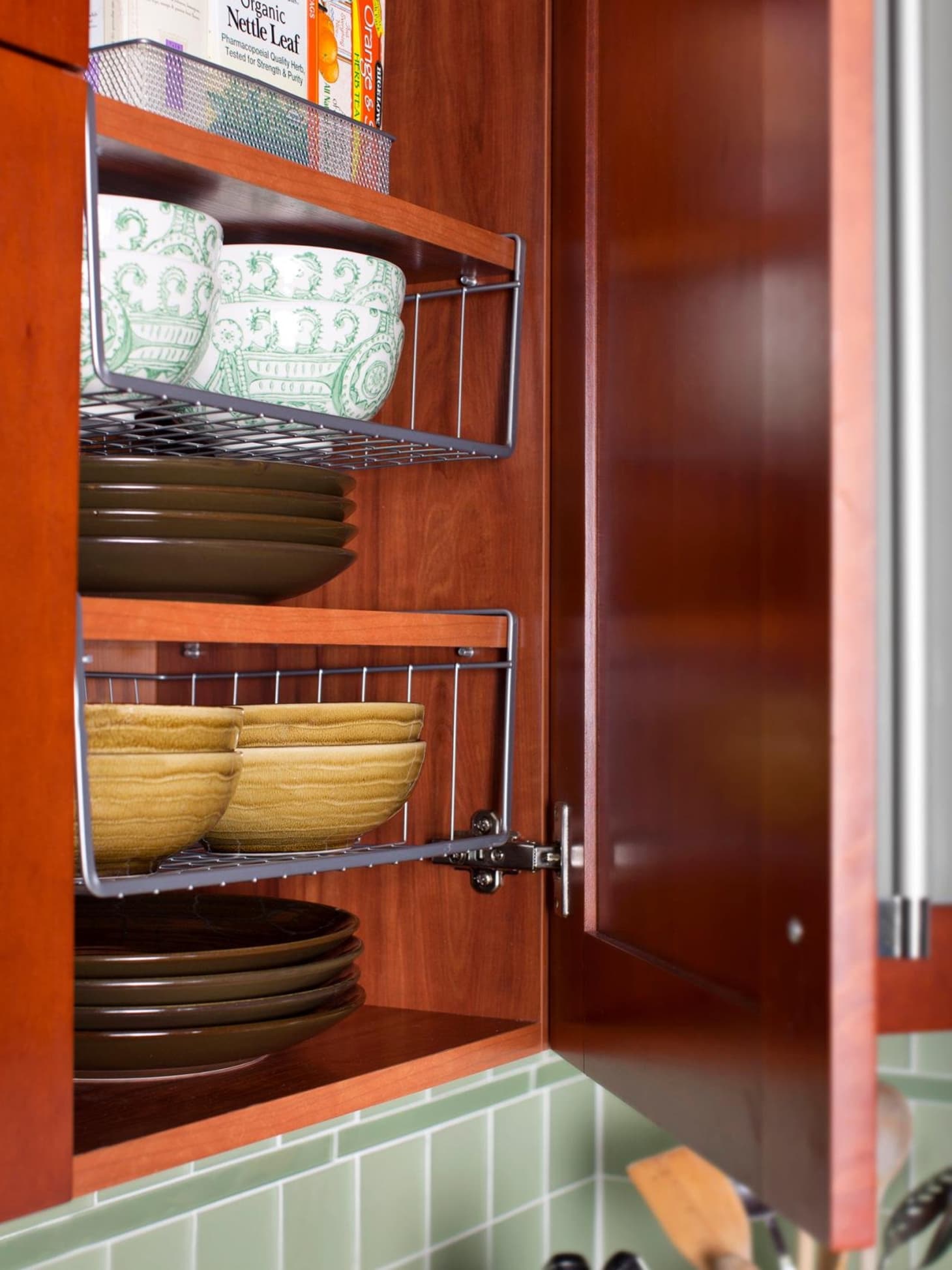 20 Ways To Squeeze A Little Extra Storage Out Of Small