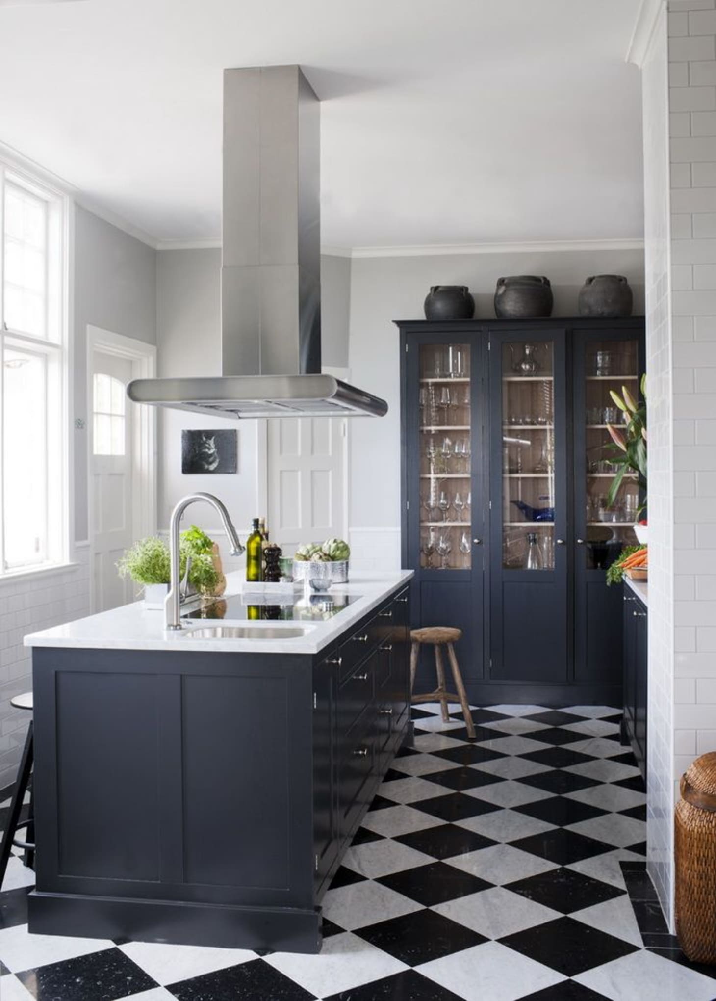 Kitchens with Cabinets Colors that aren't White ...