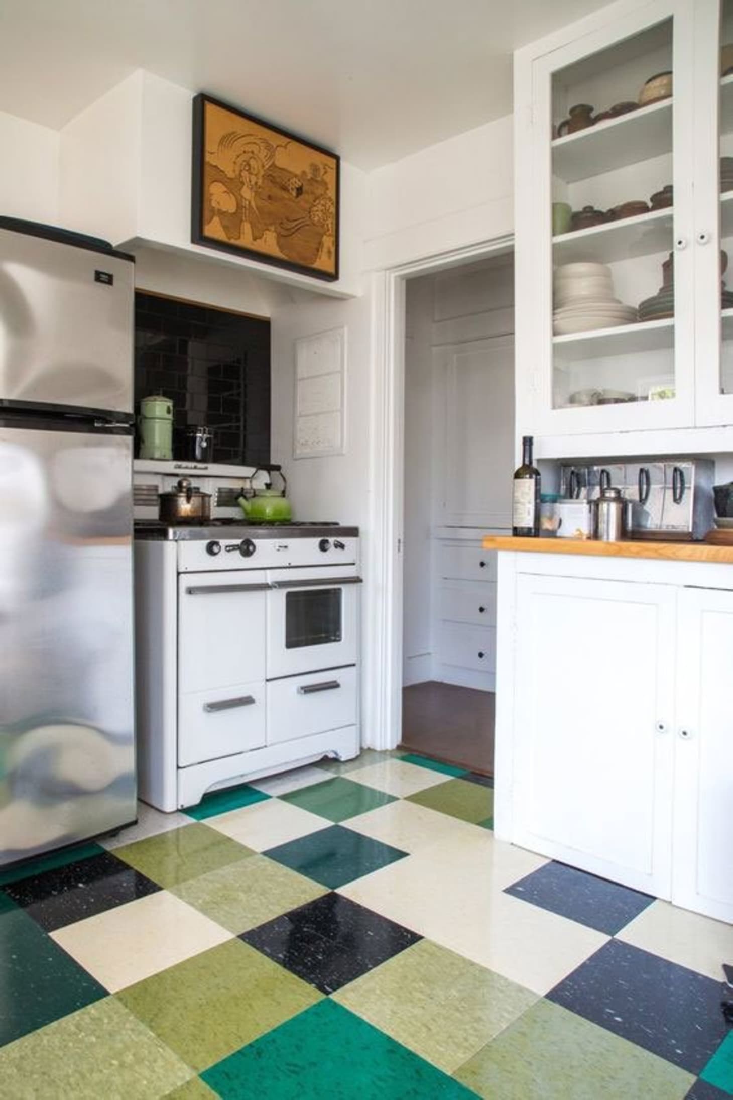 Take Another Look Vinyl Linoleum Tiles Can Actually Look Good