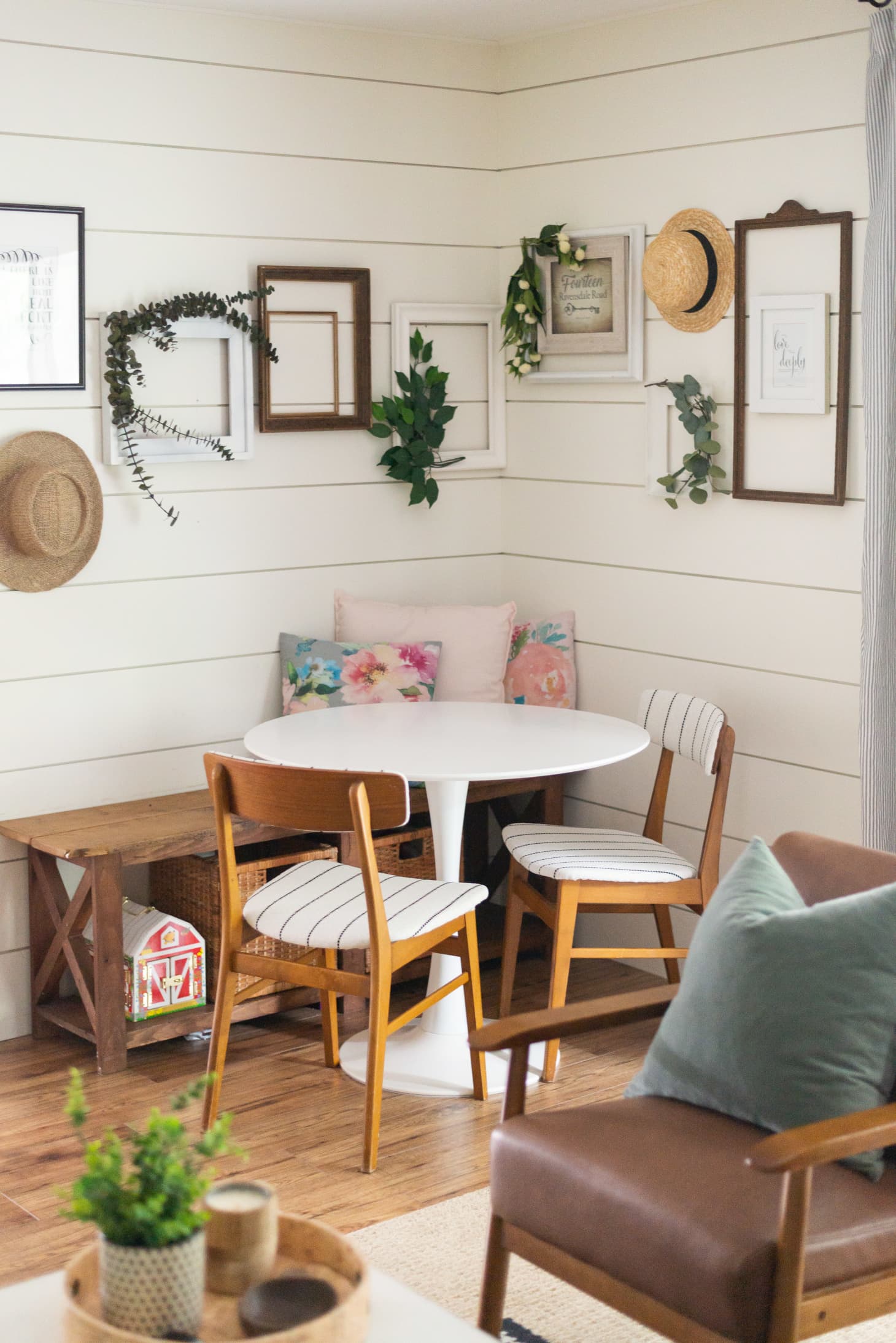 What is Shiplap Photos, Design Ideas, Inspiration Apartment Therapy