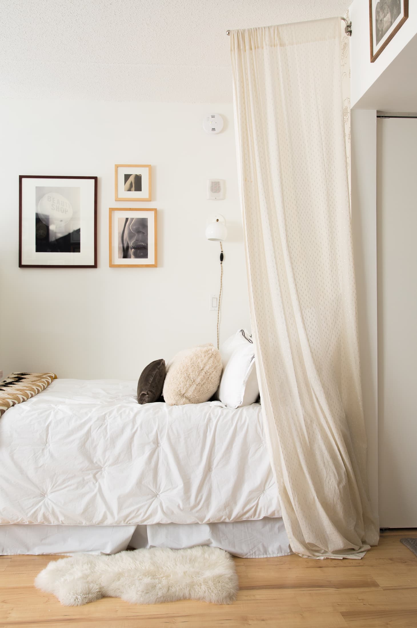 The Difference Between A Duvet And Comforter Apartment Therapy