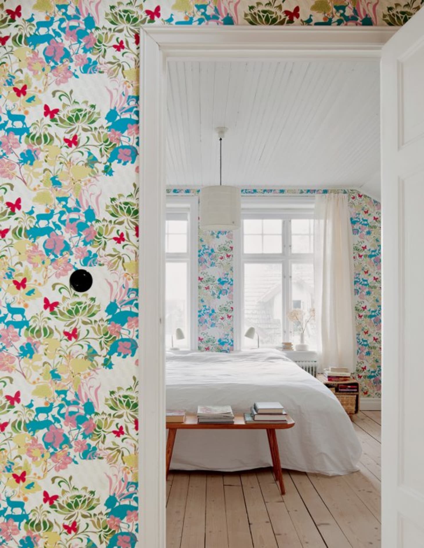 Bold Wallpaper in the Bedroom: 9 Inspirations | Apartment Therapy