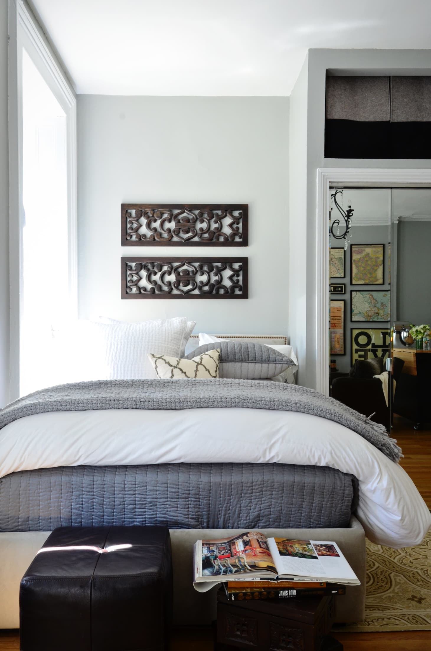 5 Genius Ideas For How to Layout Furniture in a Studio Apartment