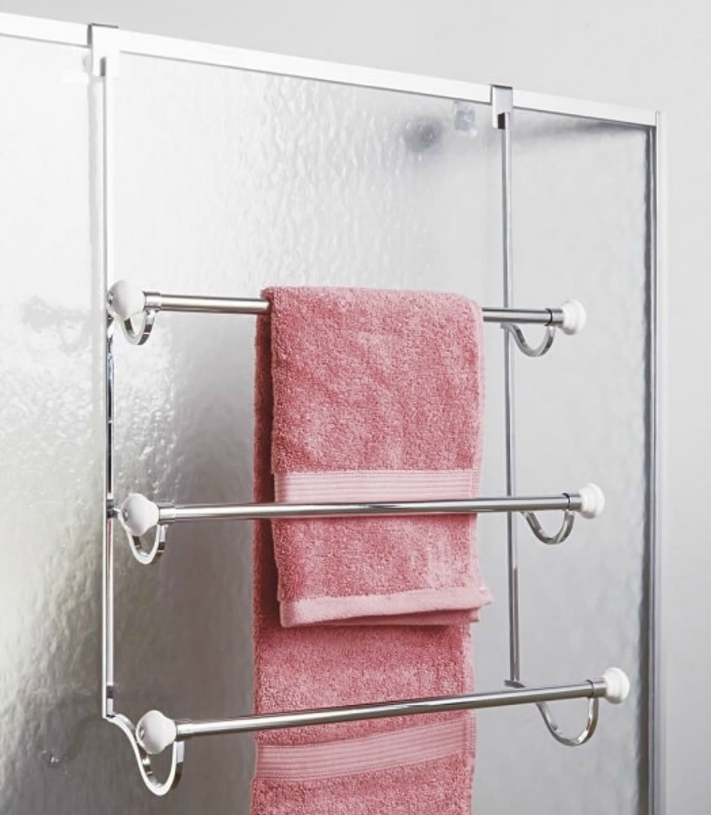 Ideas For Hanging Storing Towels In A Small Bathroom