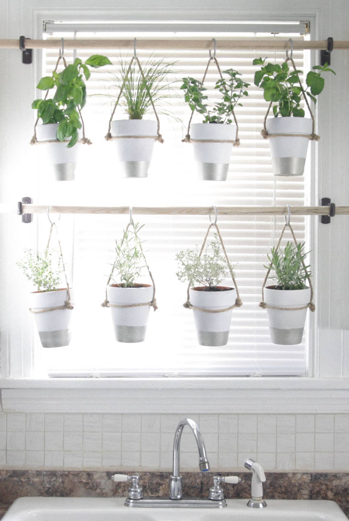 Clever Ways To Use Curtain Hardware That Have Nothing To Do With
