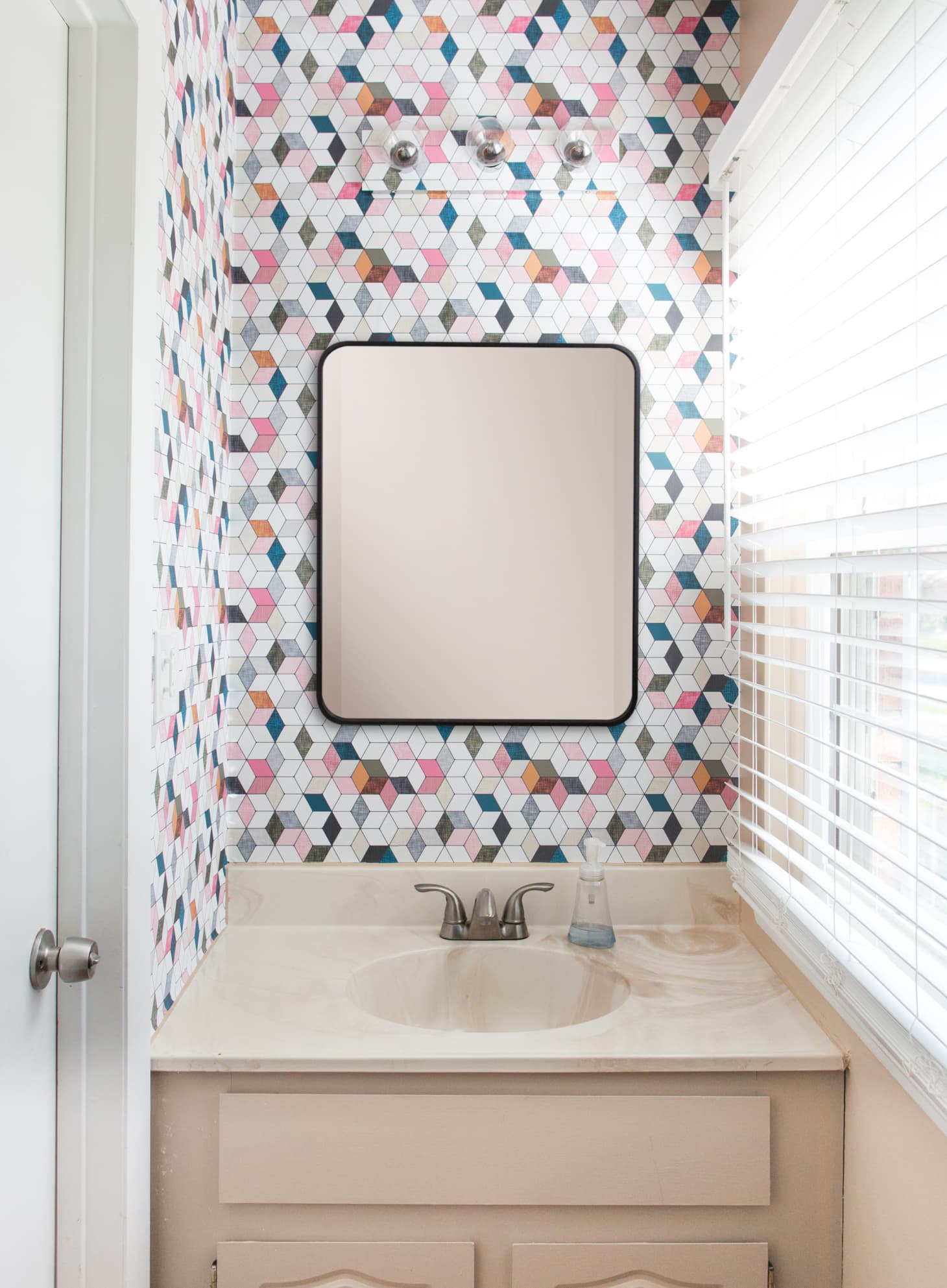 Er Solutions For Bad Chrome Bathroom Light Fixtures