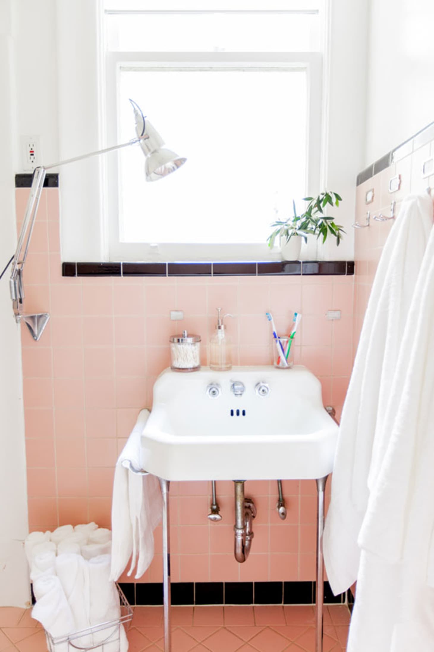 Ideas For Decorating A Dated Tiled Bathroom Apartment Therapy