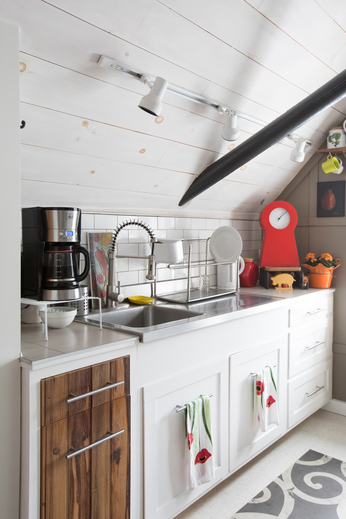 Track Lighting Fixtures Pros Cons Ideas Apartment Therapy
