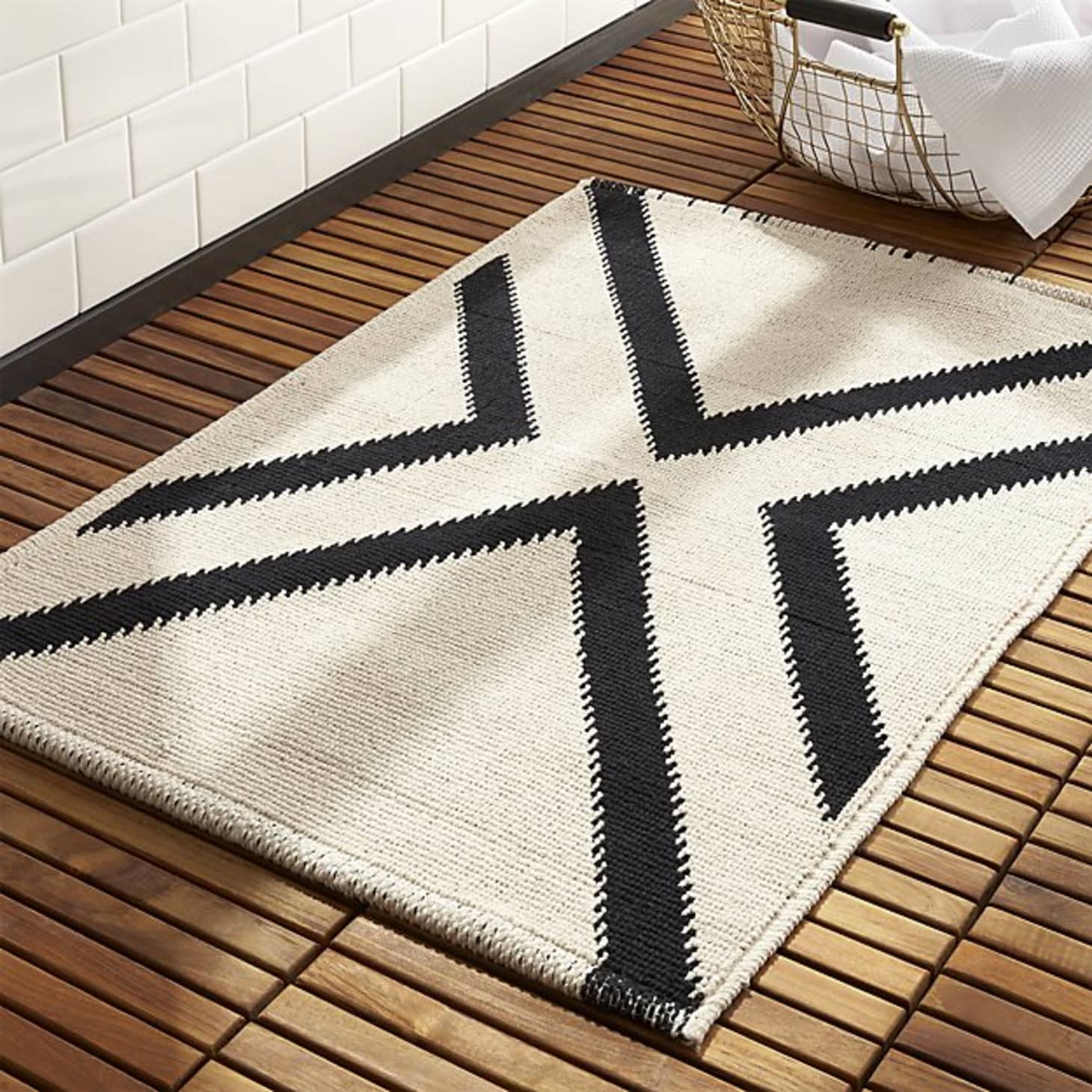 Best Stylish Bathmats Bathmat Decorating Idea Apartment Therapy