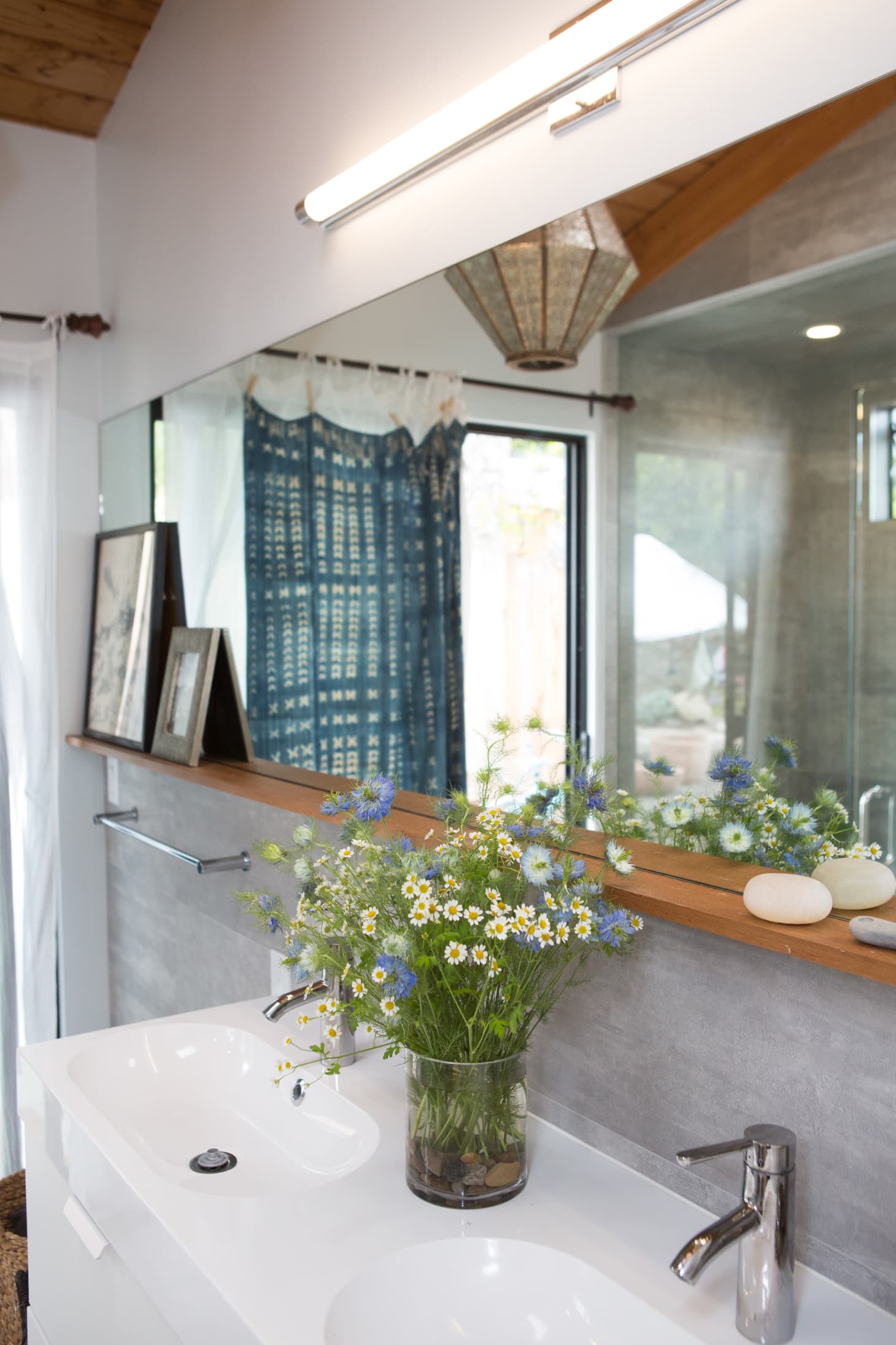Bathroom Vanity Lighting Ideas And Design Tips Apartment