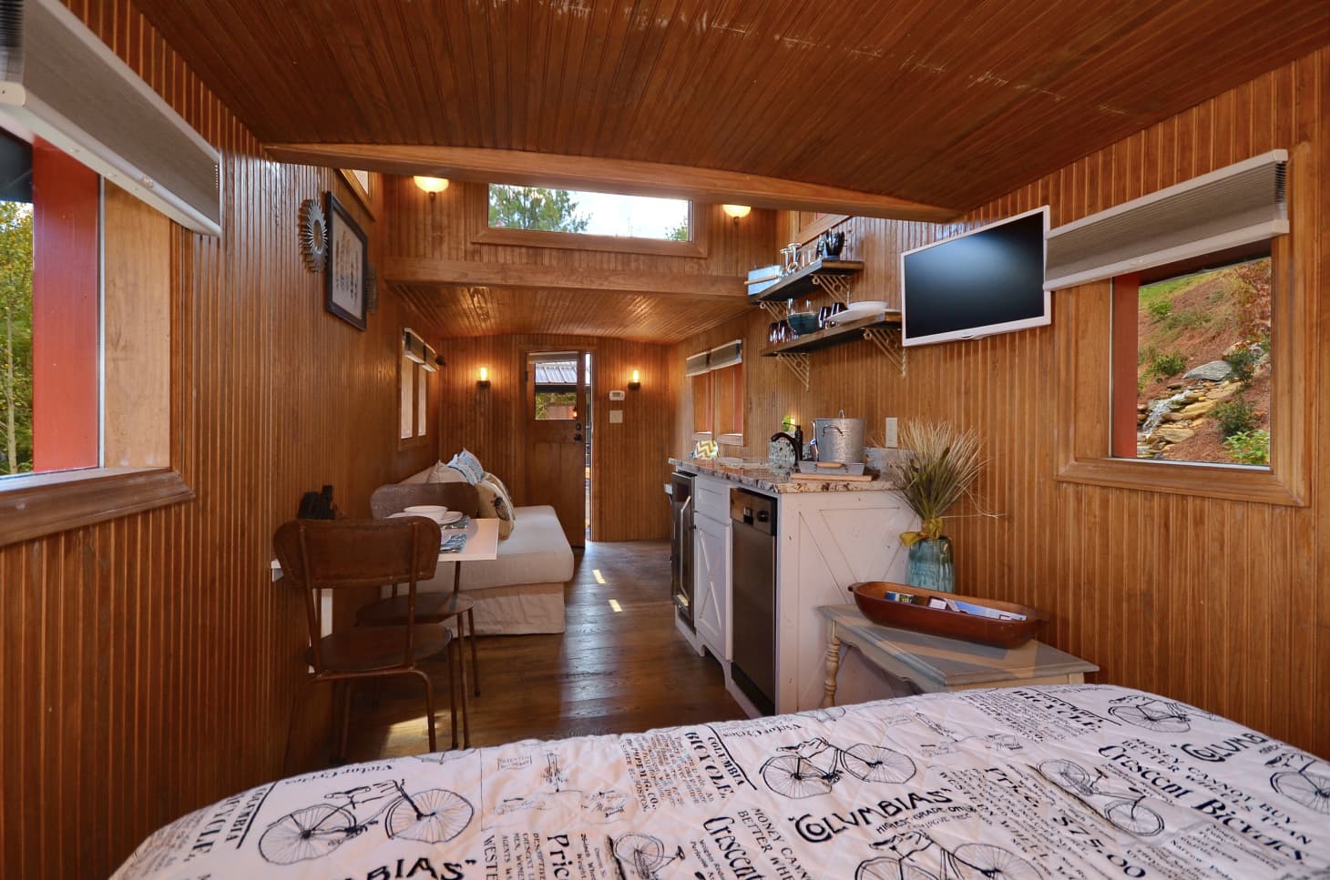 Stay in One of These 10 Converted Train Car Airbnbs Apartment Therapy