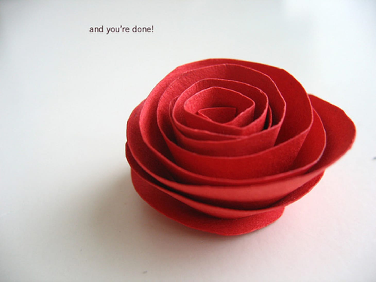 easy entertaining four ideas for diy paper flower how to make paper flower centerpieces