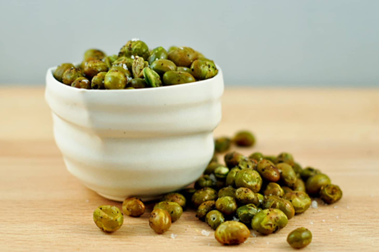 Easy Party Appetizer Roasted Edamame with Sea Salt and Cracked Pepper