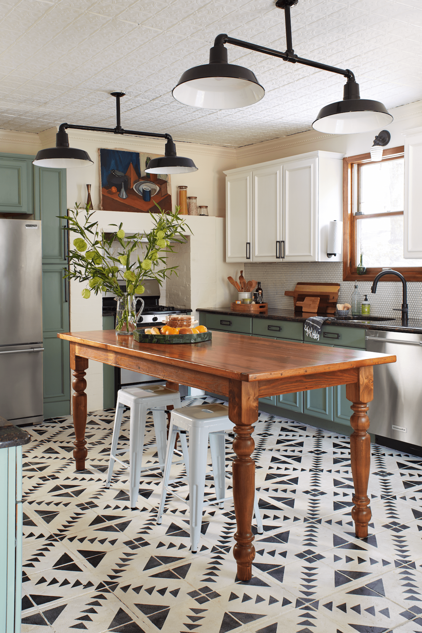 Yes You Can Paint Your Entire Kitchen With Chalk Paint Kitchn