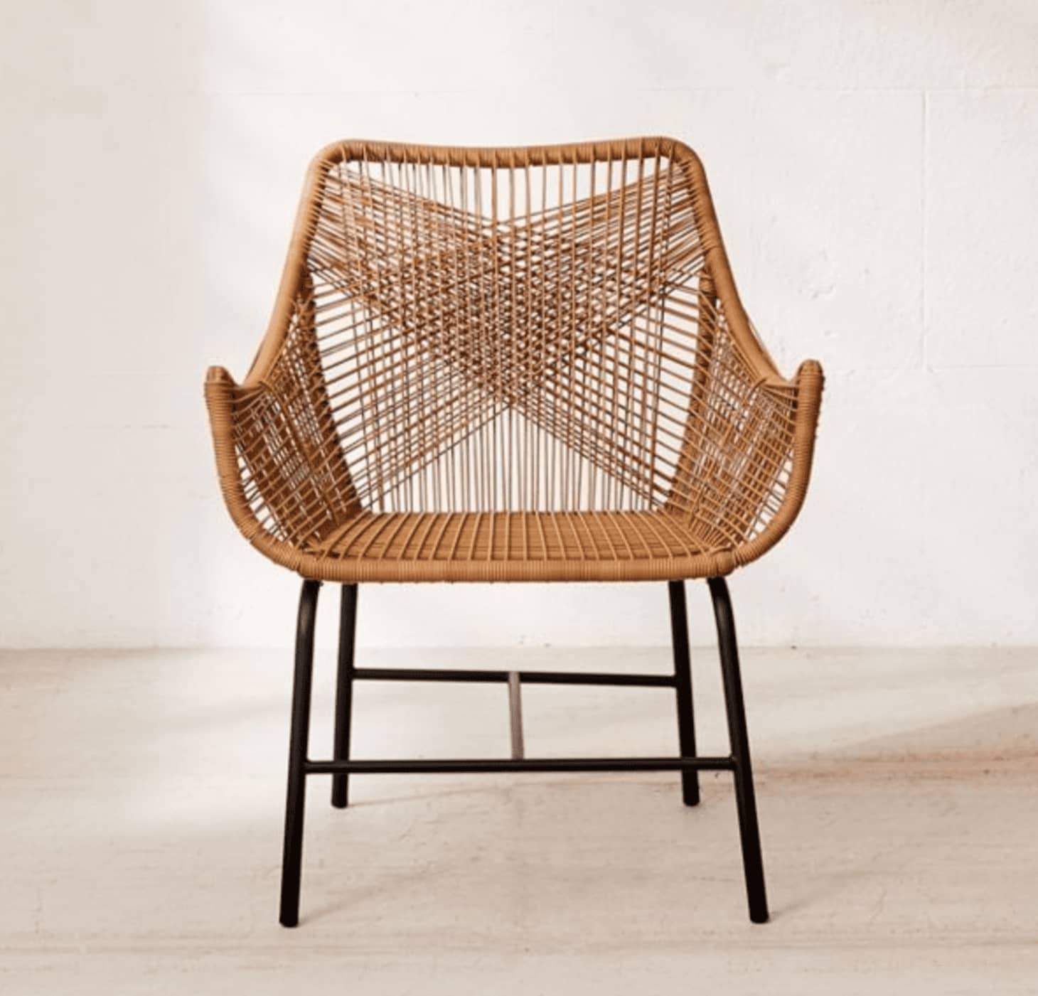 The Best Living Room & Accent Chairs Under $200 ...