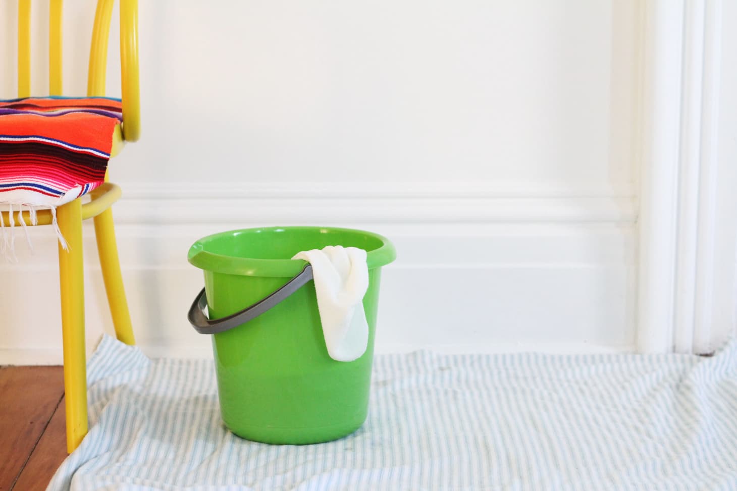 How To Wash Walls - Best Way To Clean Walls | Apartment Therapy