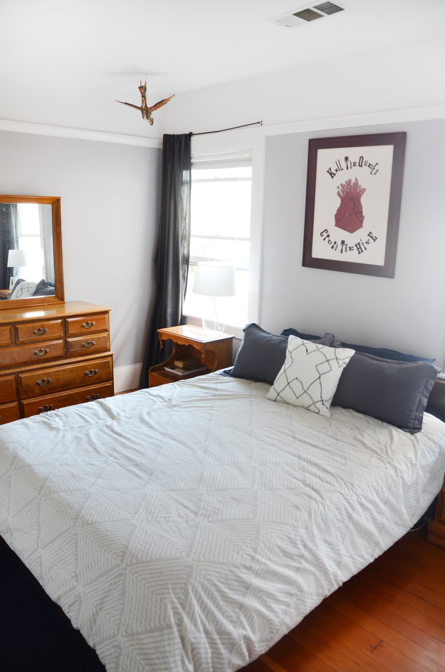 House Tour: A Sunny and Spacious Oakland Rental ...