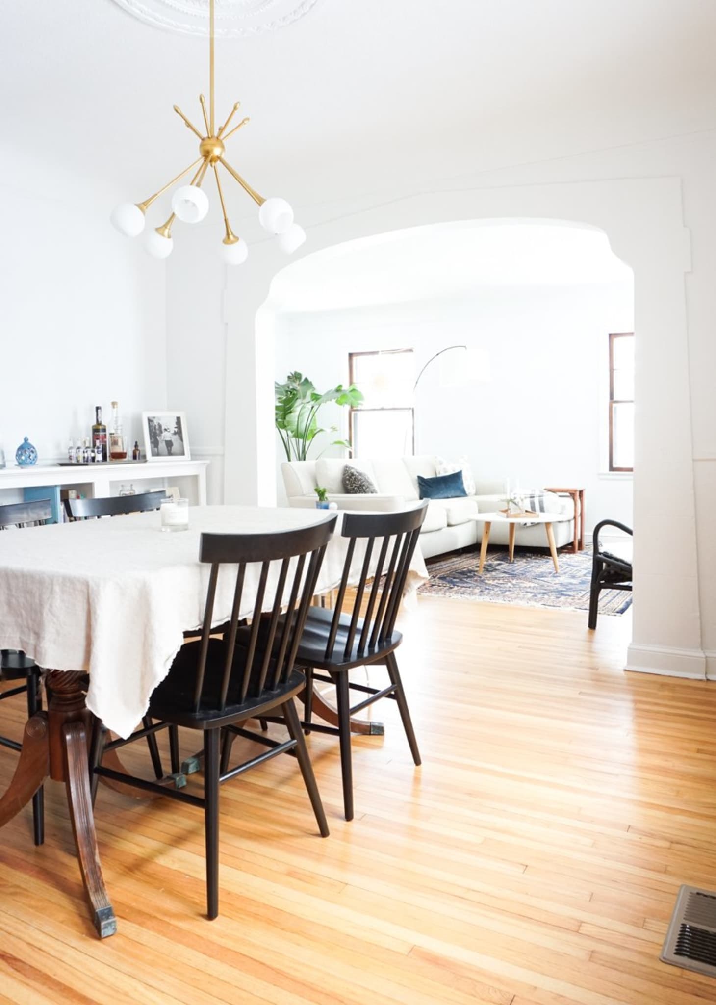 How High Should I Hang a Light Above the Dining Table? | Apartment Therapy