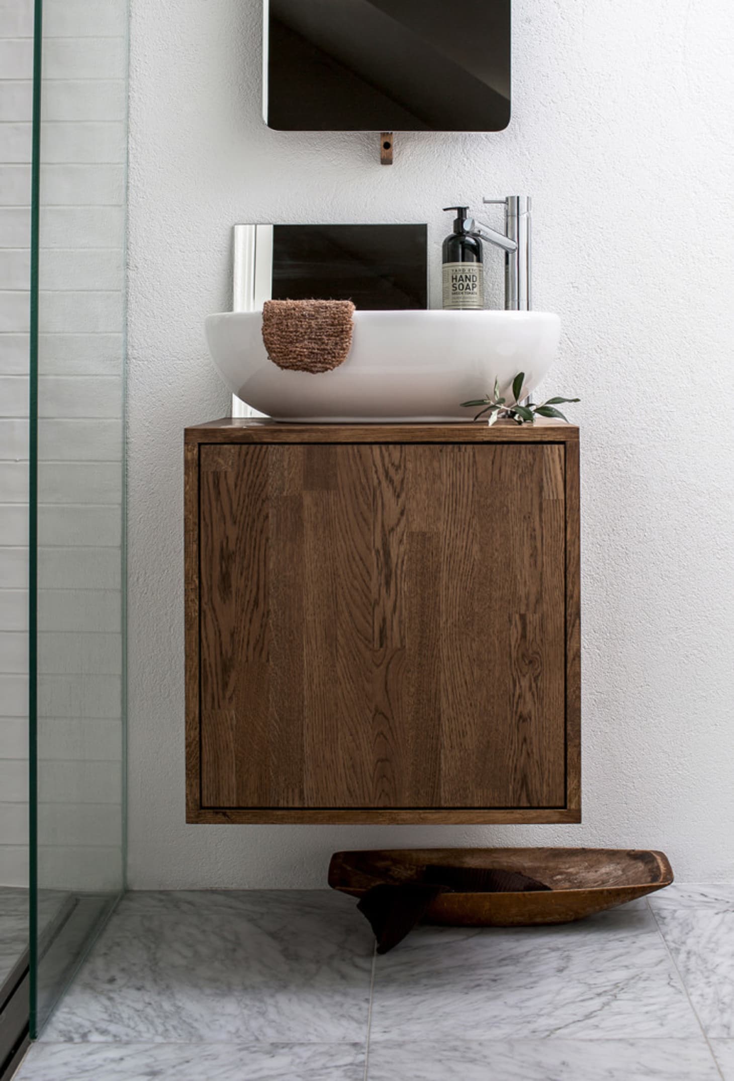 Stylish Remodeling Ideas for Small Bathrooms | Apartment ... Stylish Remodeling Ideas for Small Bathrooms | Apartment ... on Small Apartment Bathroom
id=88287