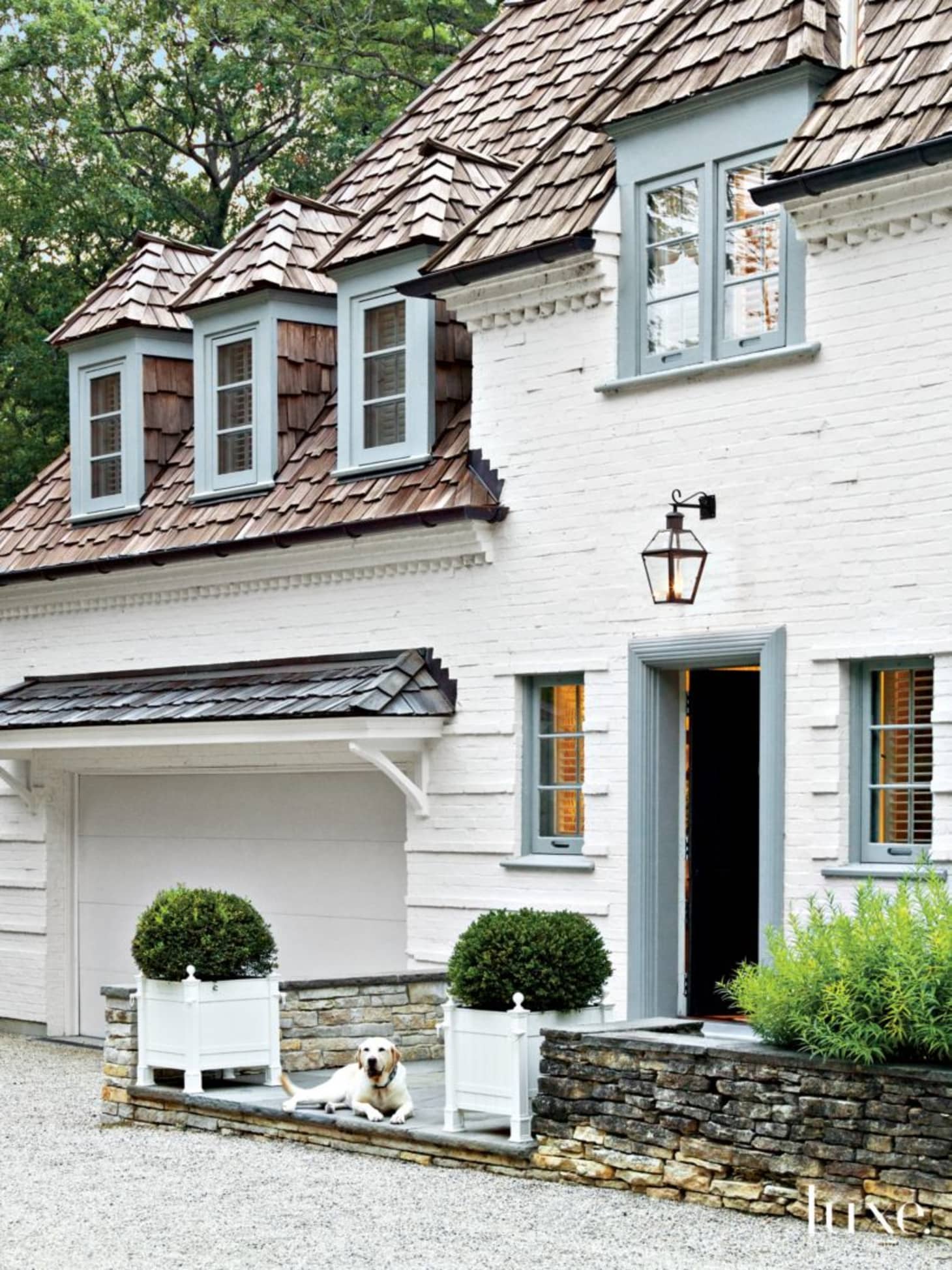 Unusual Exterior Paint Color Combos That Actually Look Really Great