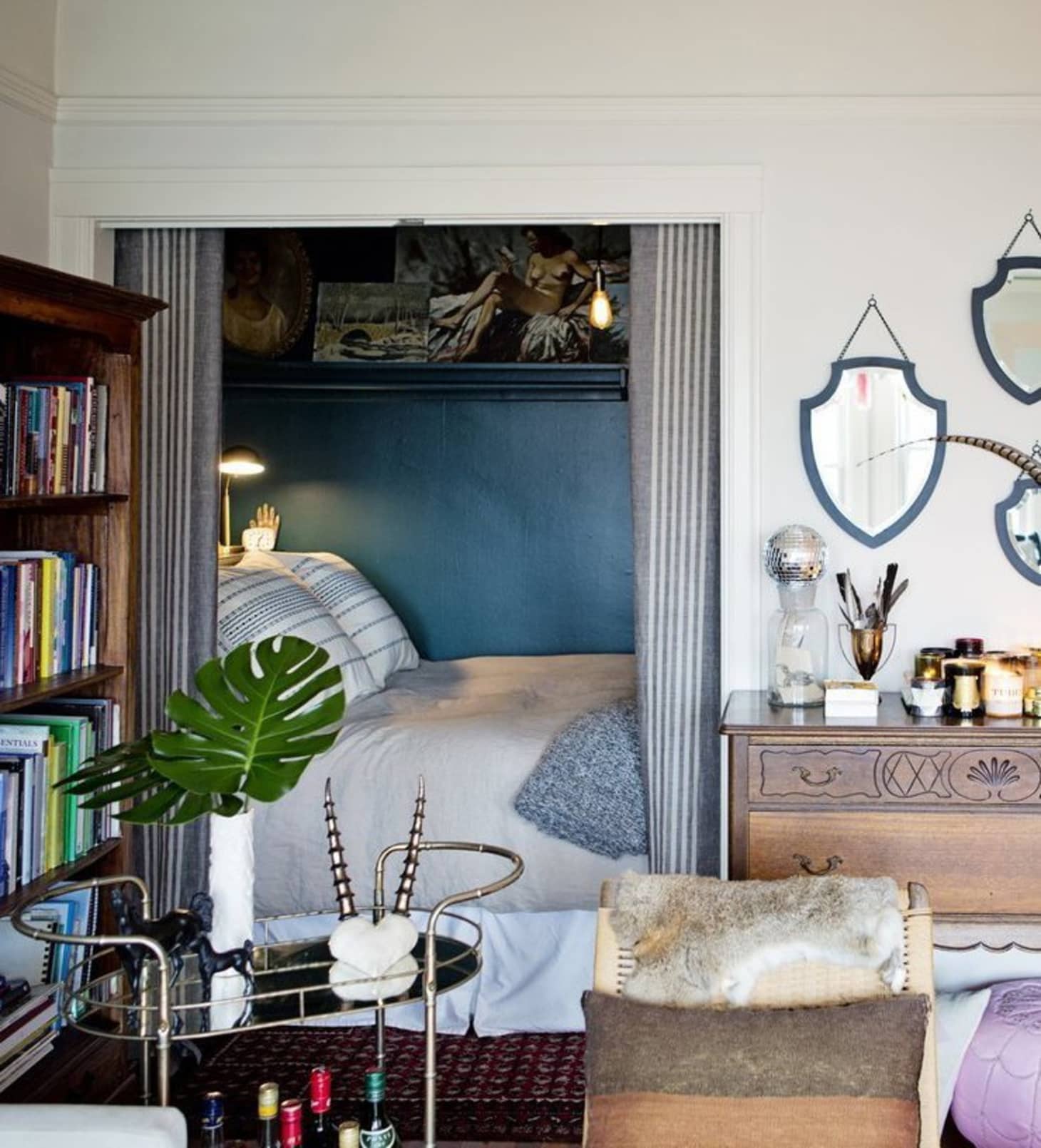 Small Bedroom Solutions: Cozy Bed Nooks | Apartment Therapy