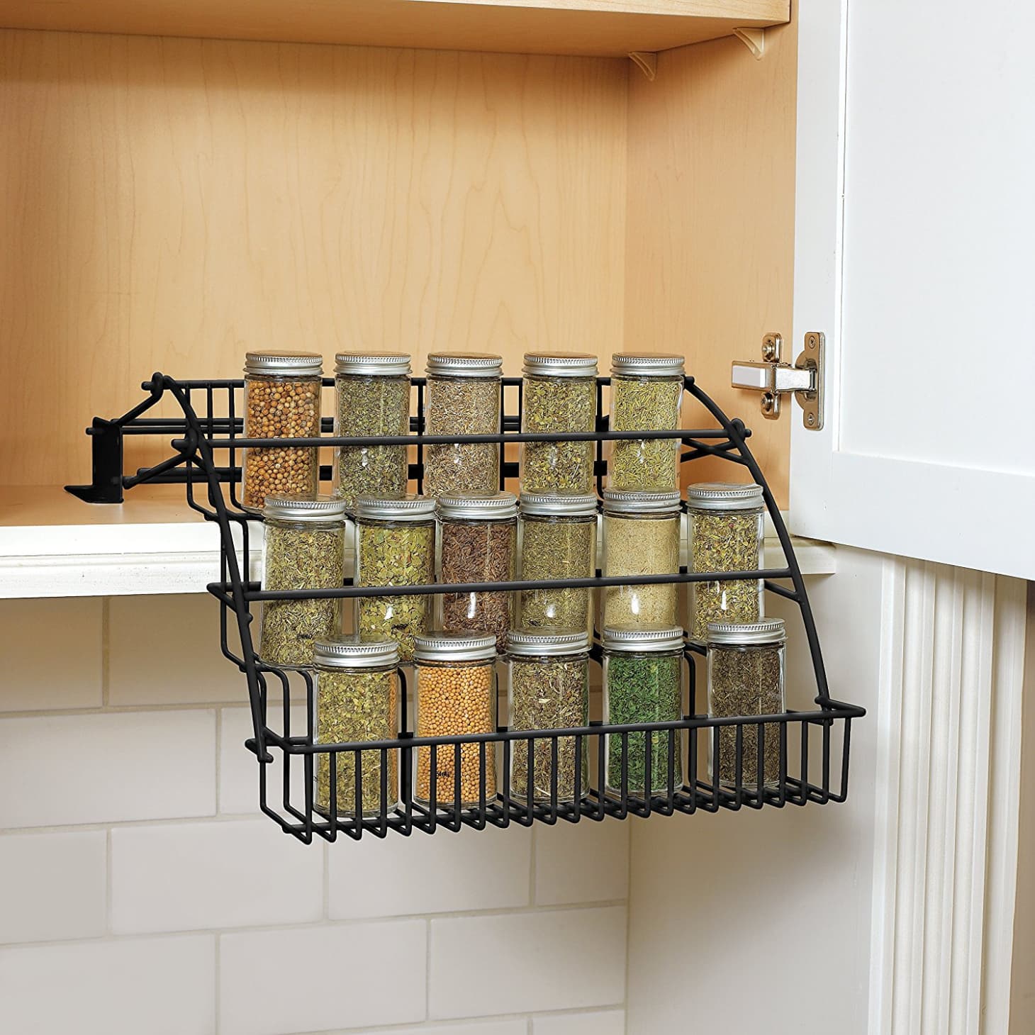 10 Smart Ways to Organize and Store Your Spices ...