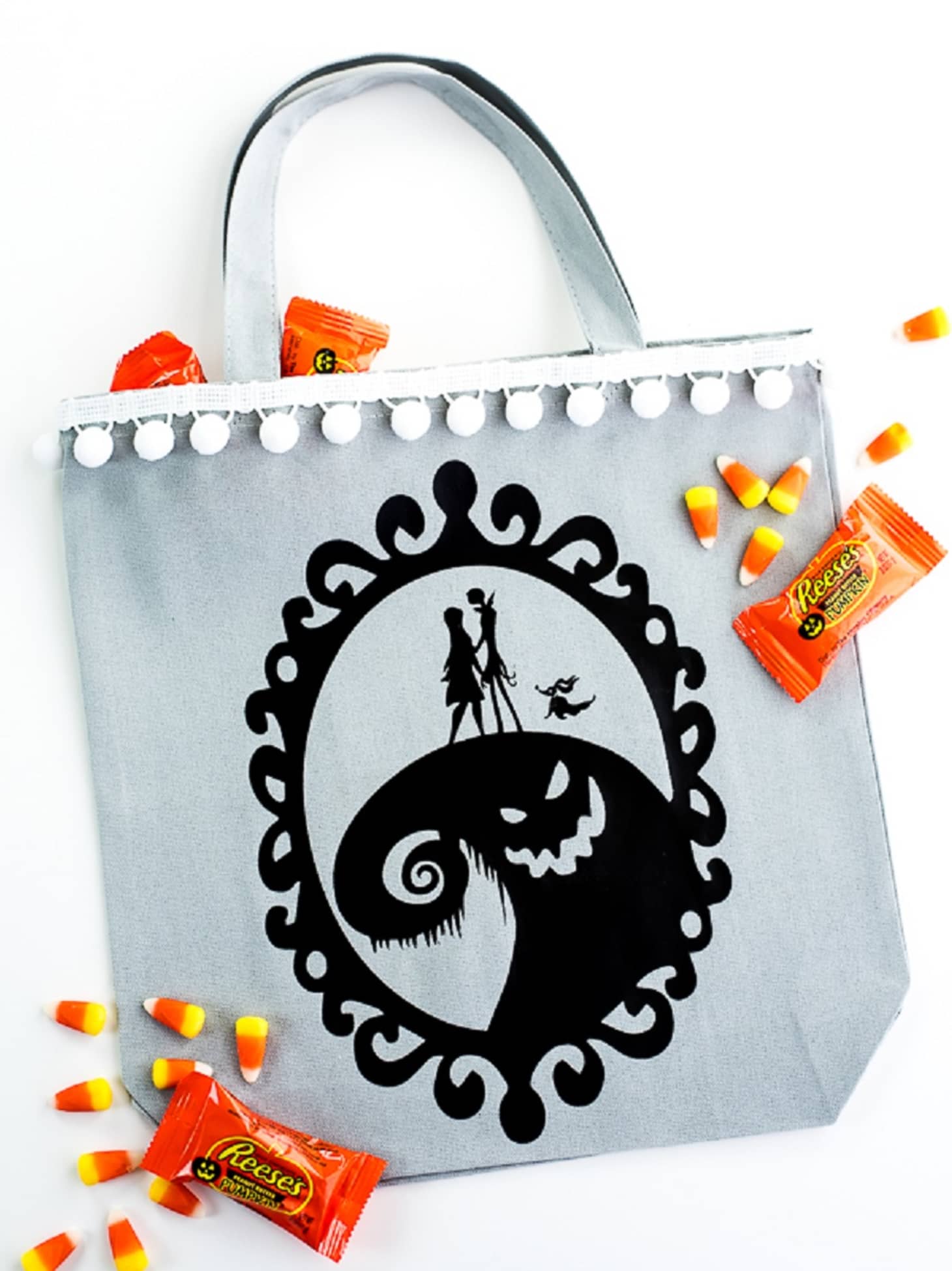 diy-trick-or-treat-bags-for-halloween-apartment-therapy